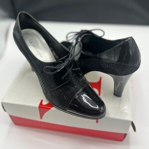 Anne Klein Black Patent Leather Heels